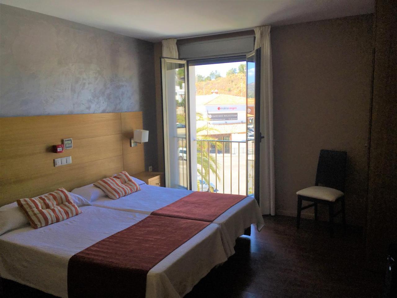 לה קאלה דה מיחאס Hotel Carmen מראה חיצוני תמונה